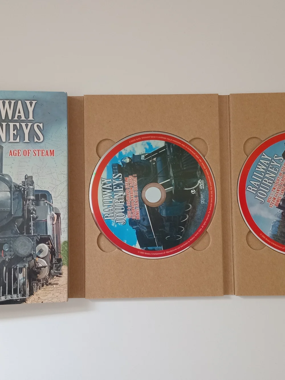 Railway Journeys: The Vanishing Age of Steam 5-DVD Tin Box Set - Picture 8 of 16
